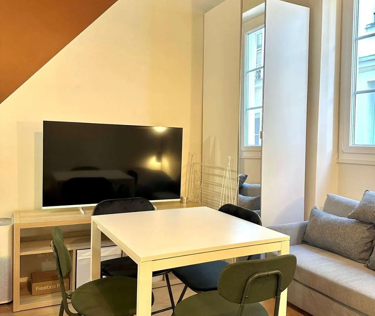 Cozy Apartment Near Pompidou Marais In Vertus Párizs