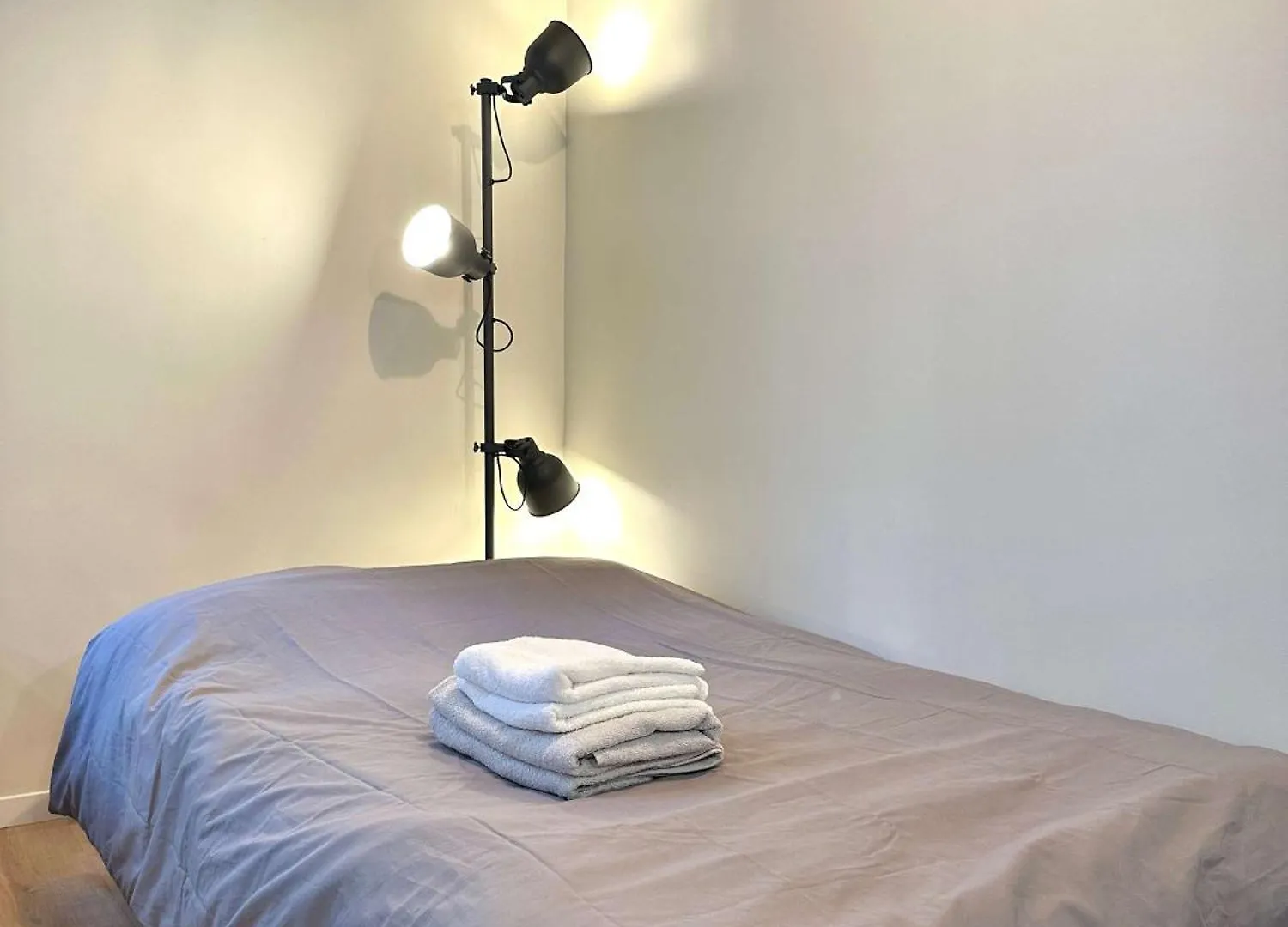 Cozy Apartment Near Pompidou Marais In Vertus Párizs