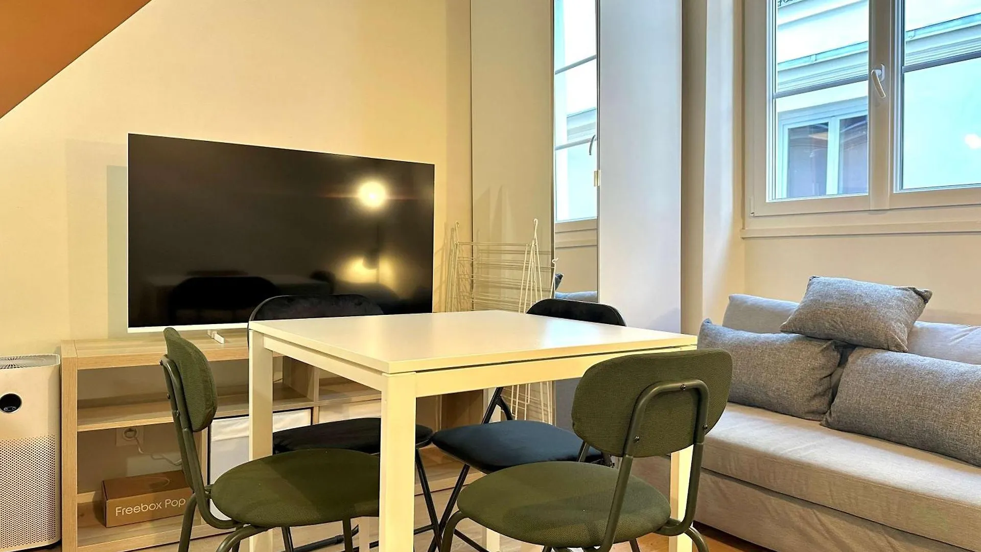 Cozy Apartment Near Pompidou Marais In Vertus Párizs